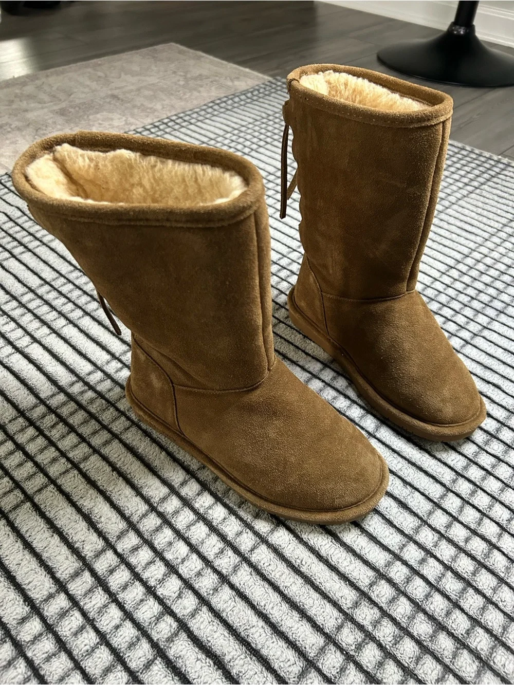 Women's BearPaw Phylly Boots 6)